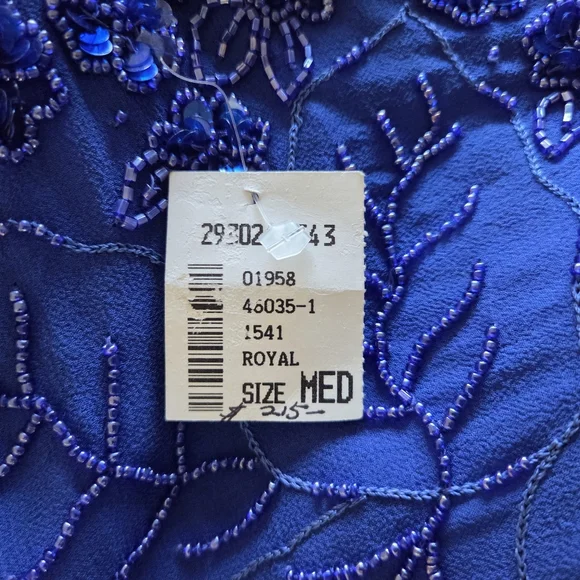 Elegant Blue Embroidered Dress - Picture 4 of 7